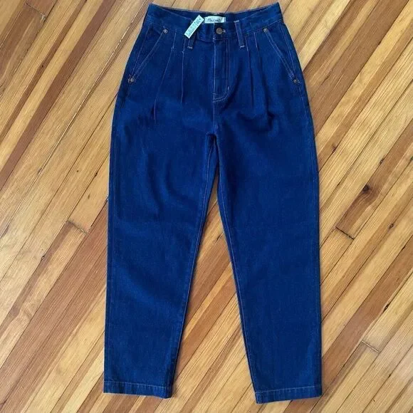 Madewell NWT Baggy Straight Jeans in Woodham Wash: Pleated Edition Size 26 - Picture 2 of 9